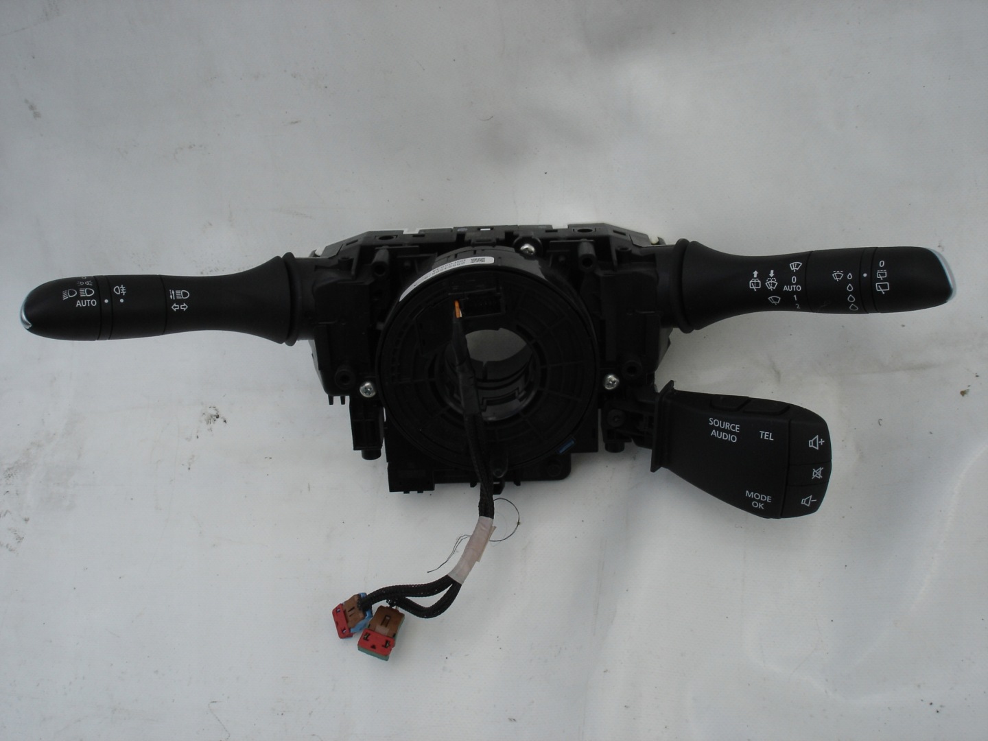 RENAULT ESPACE V control switch ring