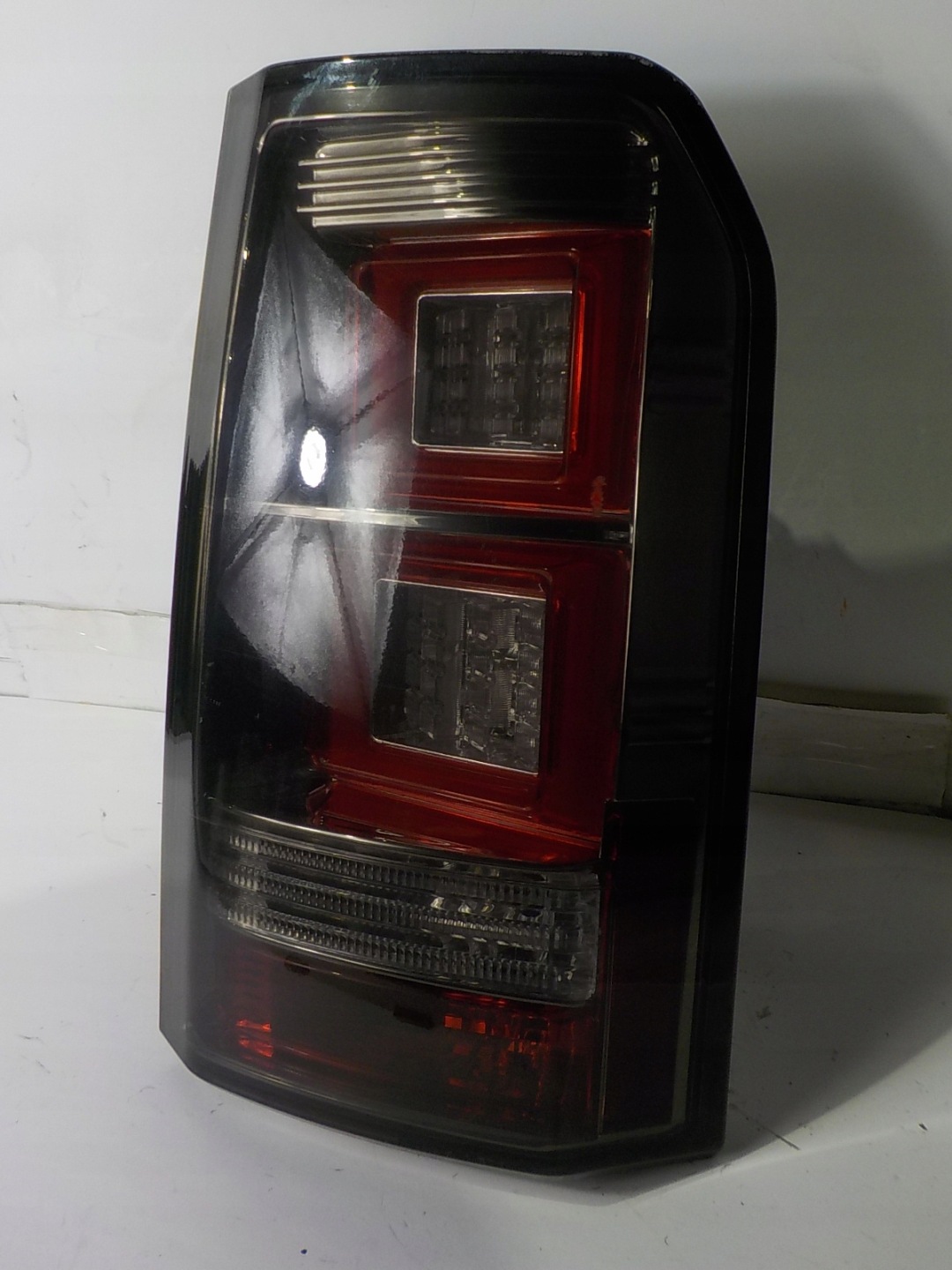 LAND ROVER DISCOVERY III IV LIFT light right rear part rear