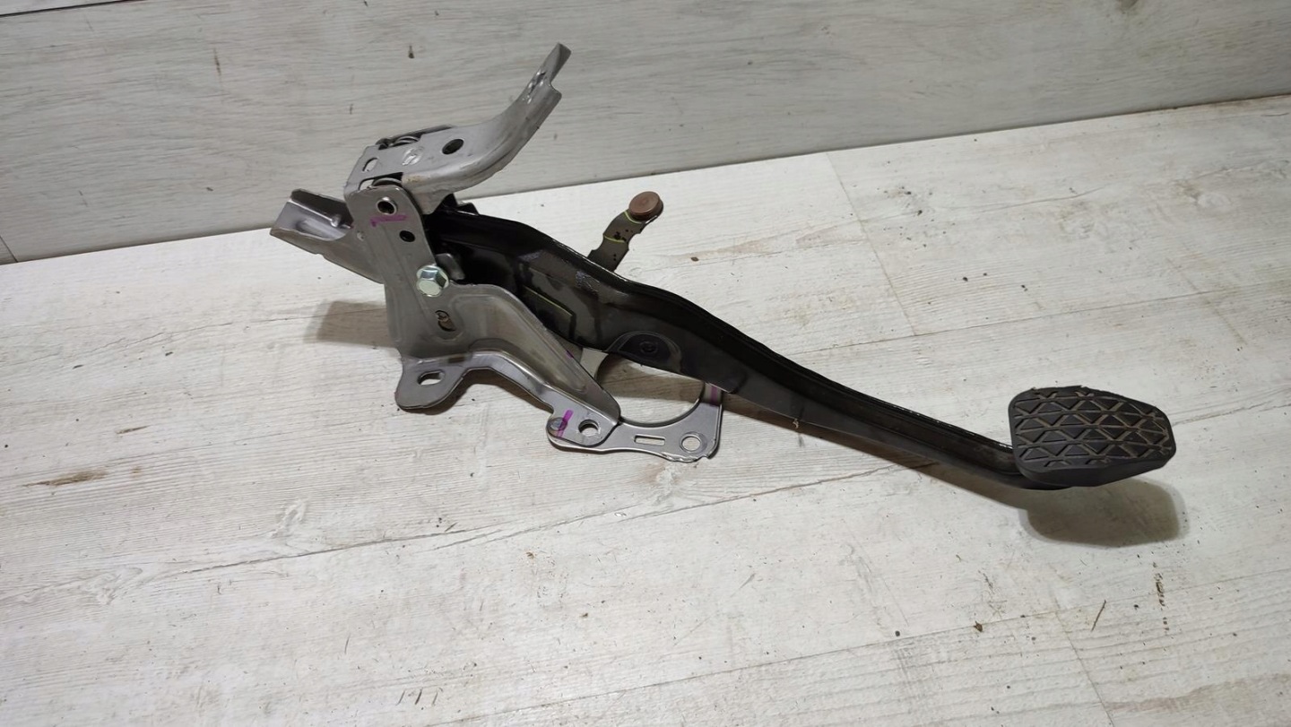 pedal Bremse Mazda 2 DJ/DL lift