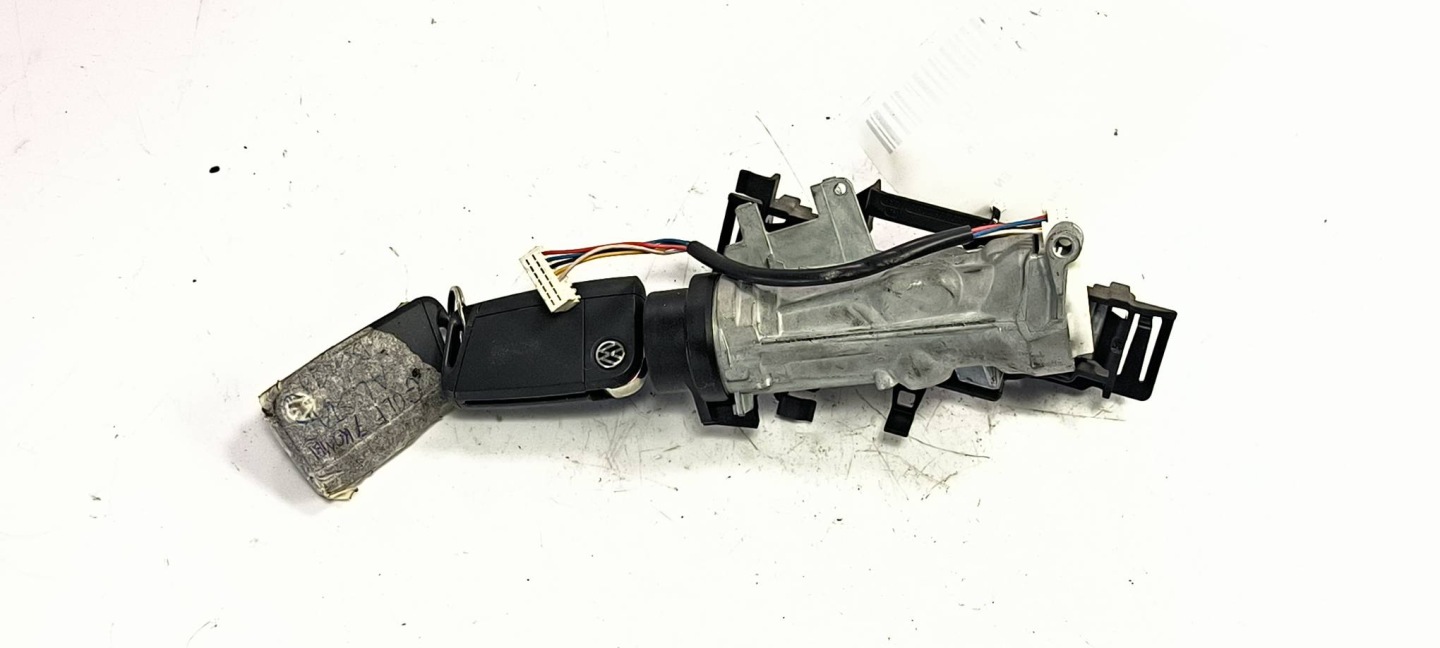 ignition key 5Q0905865A VOLKSWAGEN GOLF VII