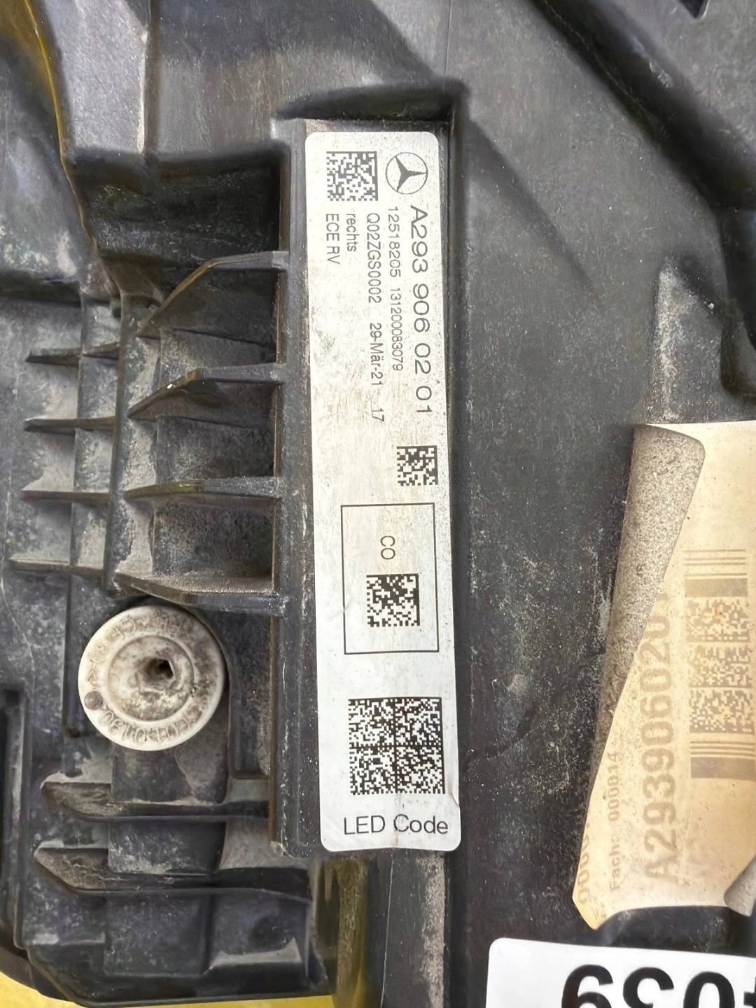 light right Mercedes EQC W293 293 Full Led A2939060201