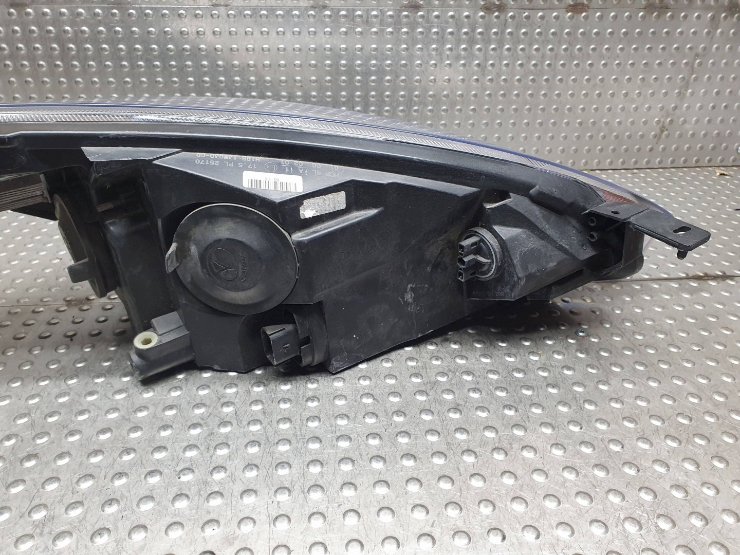 light REFLEKTOR left front lens LED H1BB-13W030-CD FORD FIESTA MK8