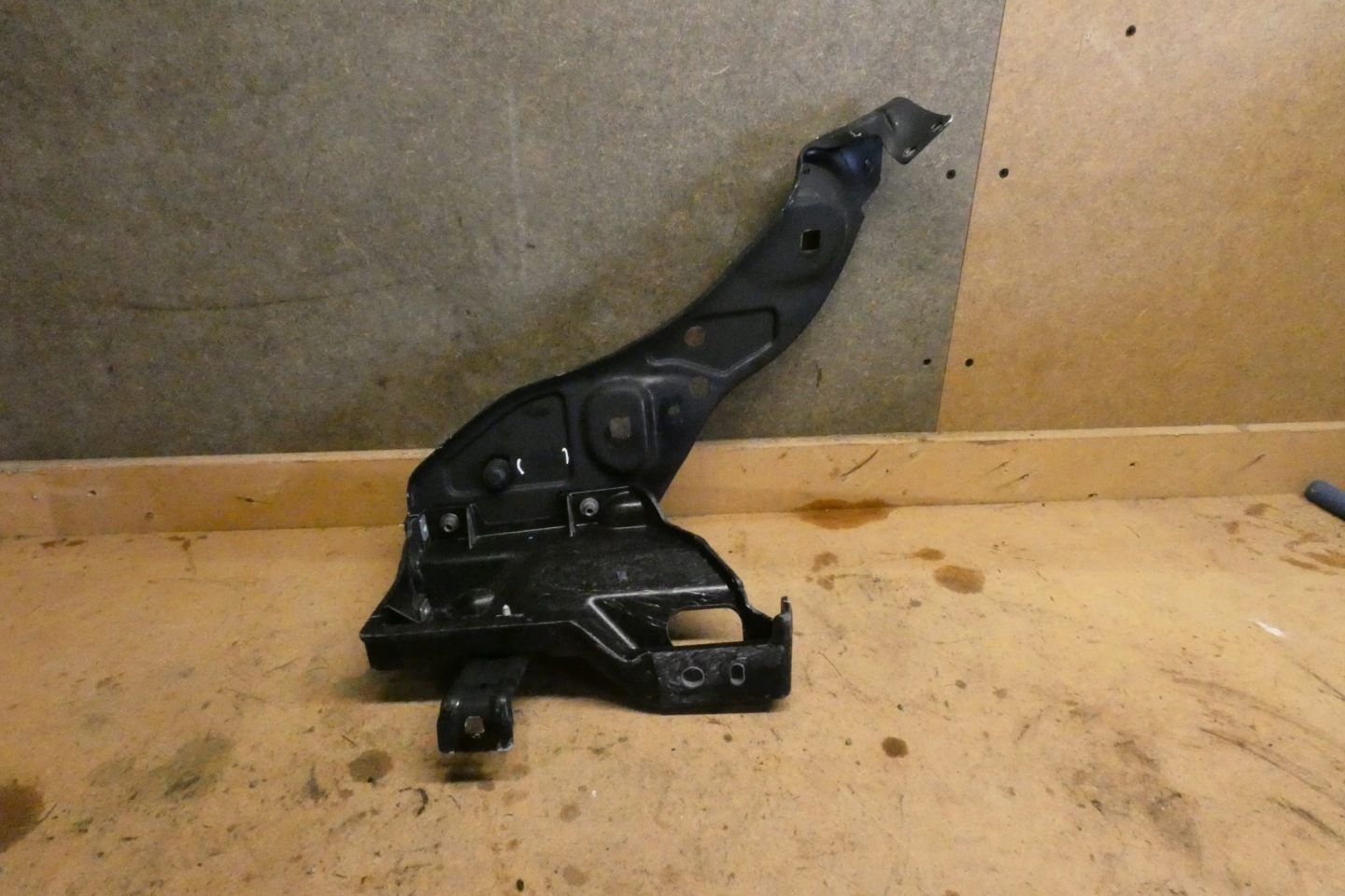 MERCEDES CLS 218 LIFT OKULAR lights left