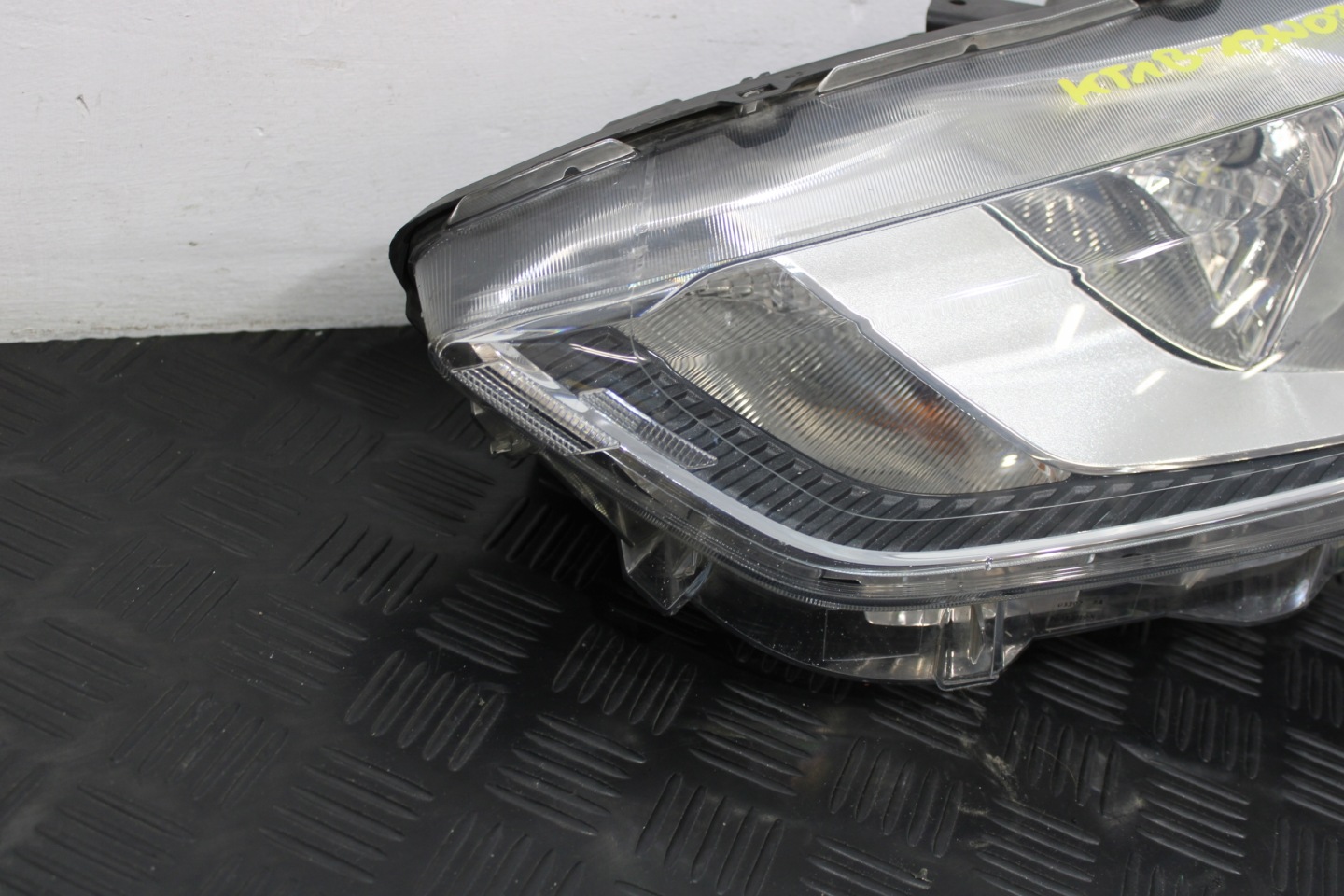 light left front KT1B-13W030-AD FORD TRANSIT CONNECT II MK2 FL