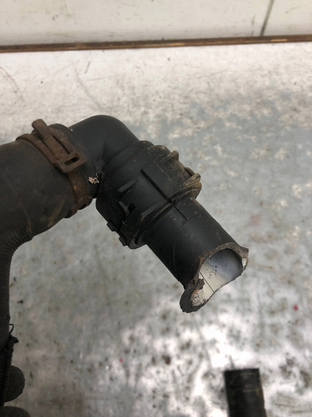 dodatna pumpa vode VW PASSAT B7 5N0965561A 1K0121093BP