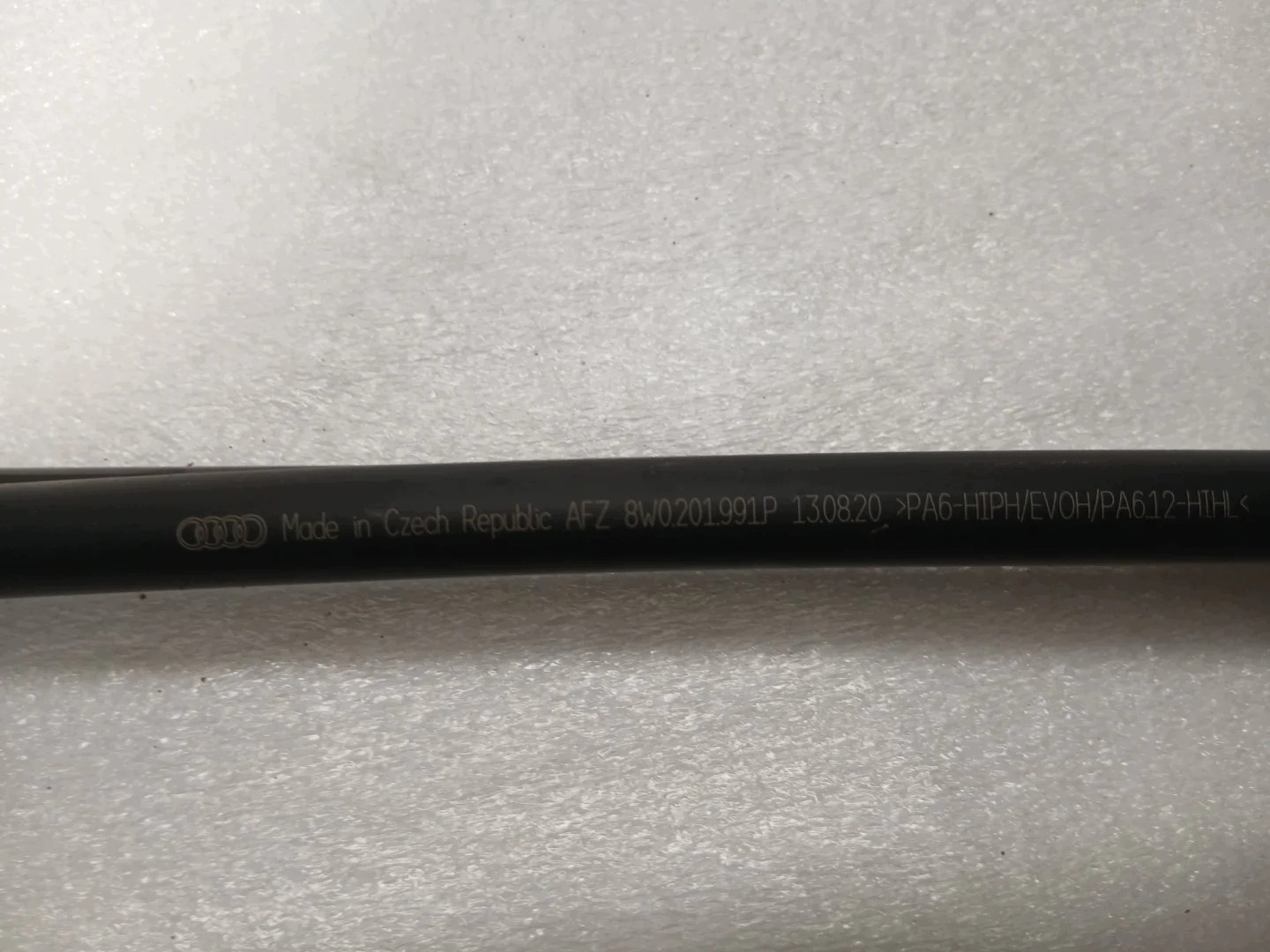 AUDI A4 B9 LIFT fuel hose 8W0201991P 8W0201545T