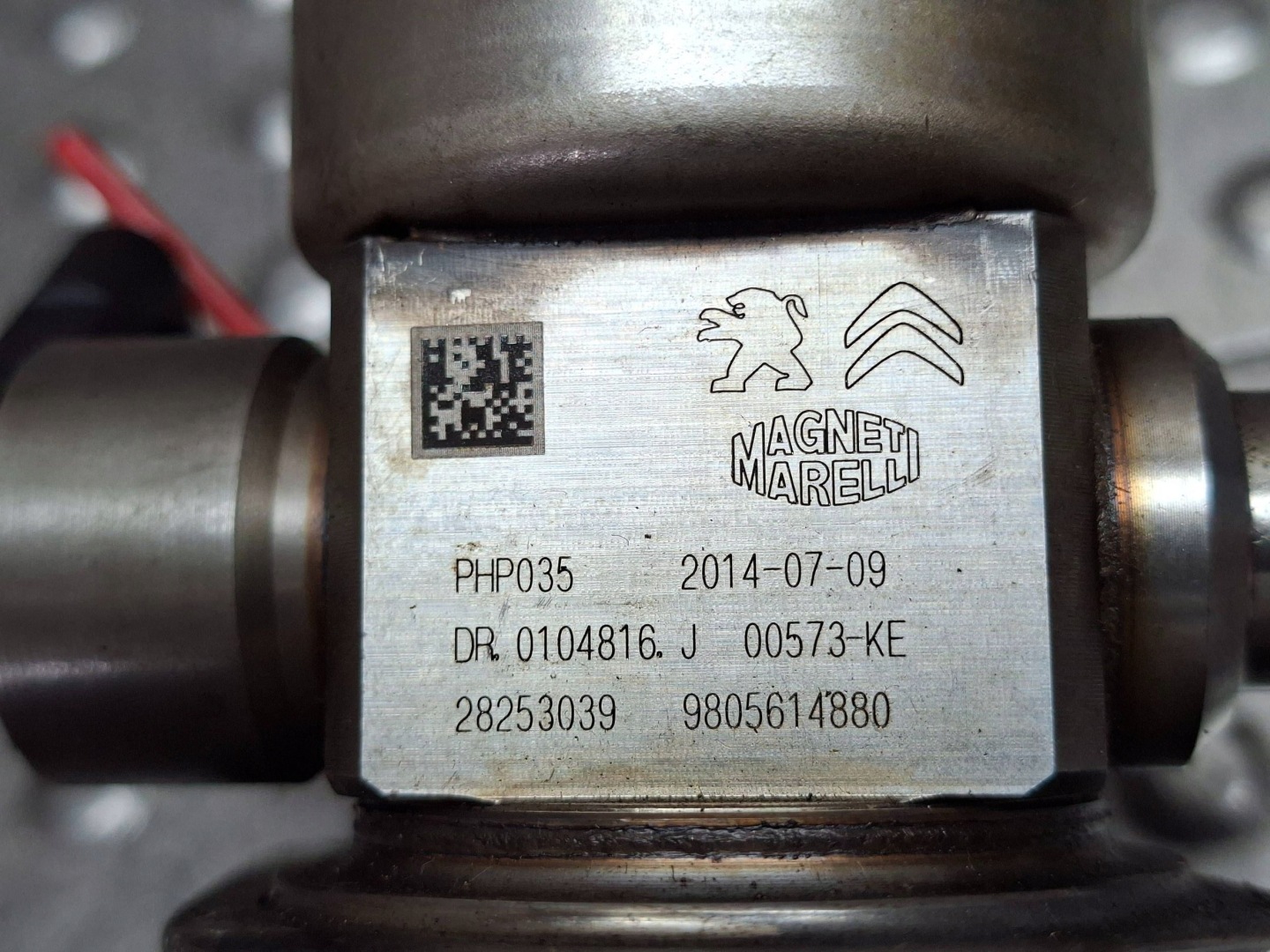 feed pump 9805614880 PEUGEOT 208 1.2 THP 2012