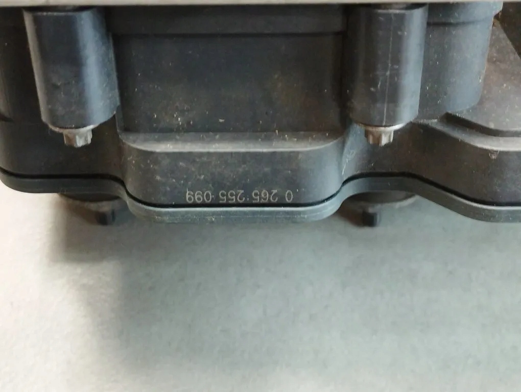 Renault Kadjar Pompa ABS 476606749R