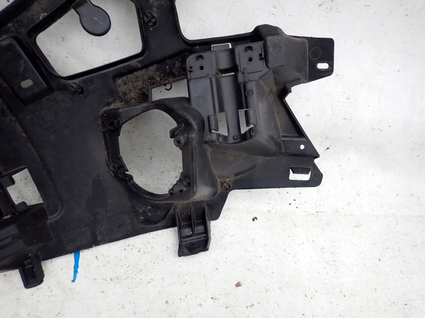 RENAULT MEGANE III LIFT support fog lights left