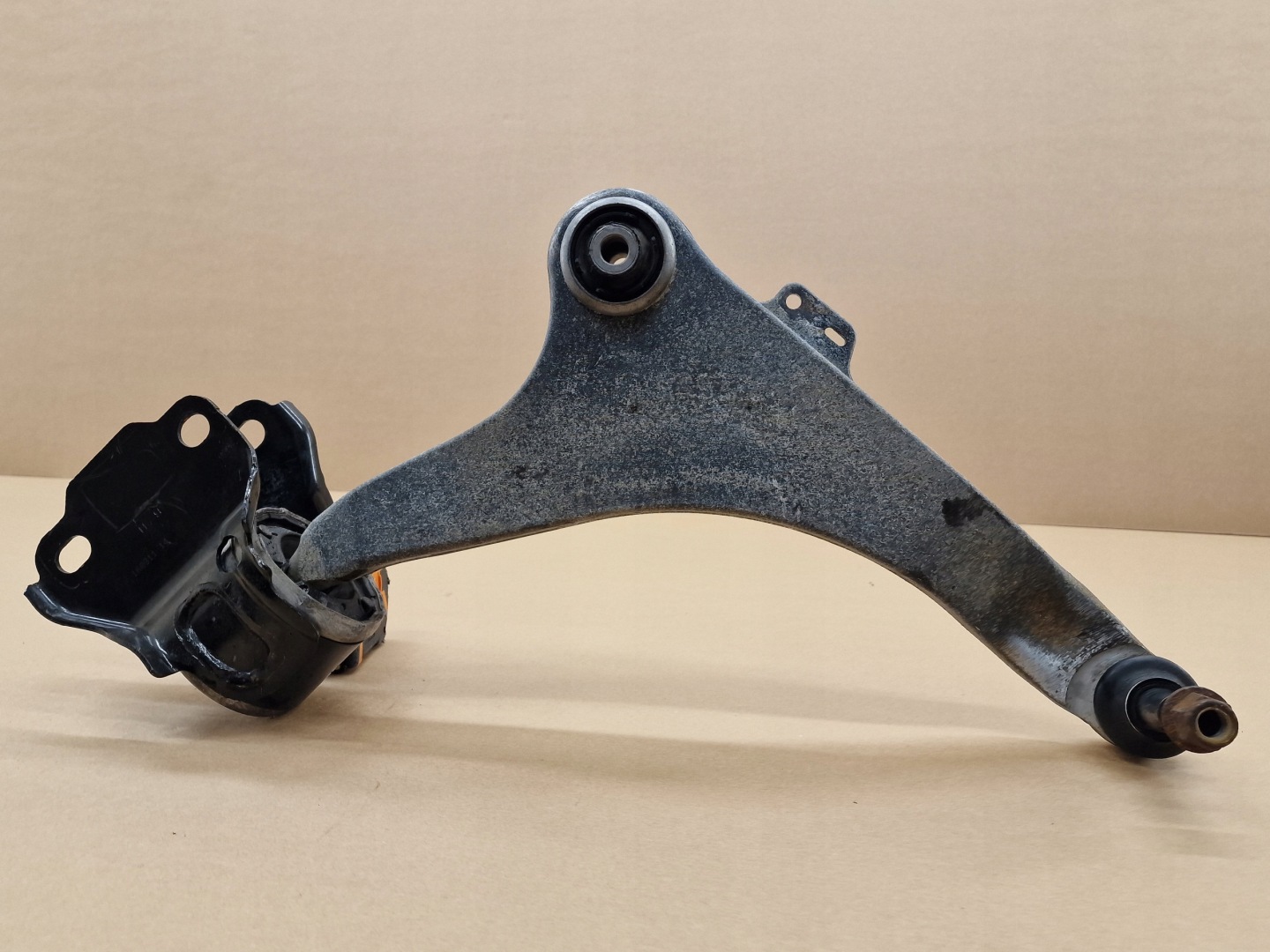 right front front arm VOLVO V60 and S60 II