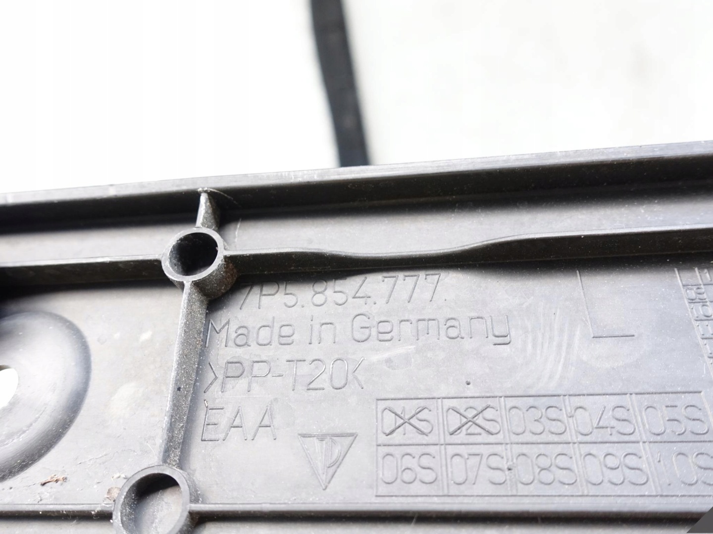 CAYENNE 7P5 11- LEISTE SCHUTZLEISTE BLENDE ABDECKUNG DES KOTFLÜGELS L ODER P