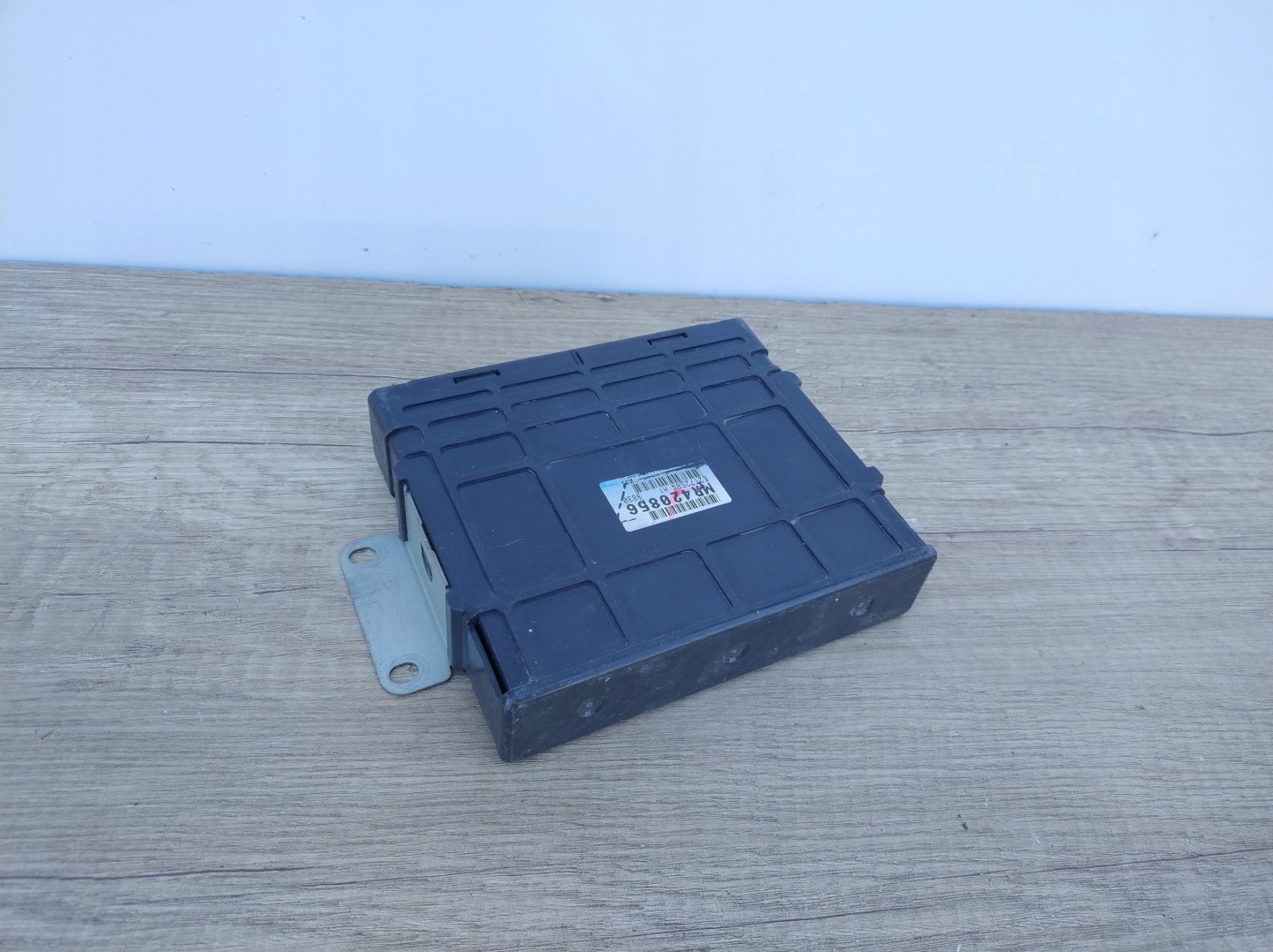 MITSUBISHI SPACE WAGON 2.4 GDI computer of the engine control unit MR420856 K62/668