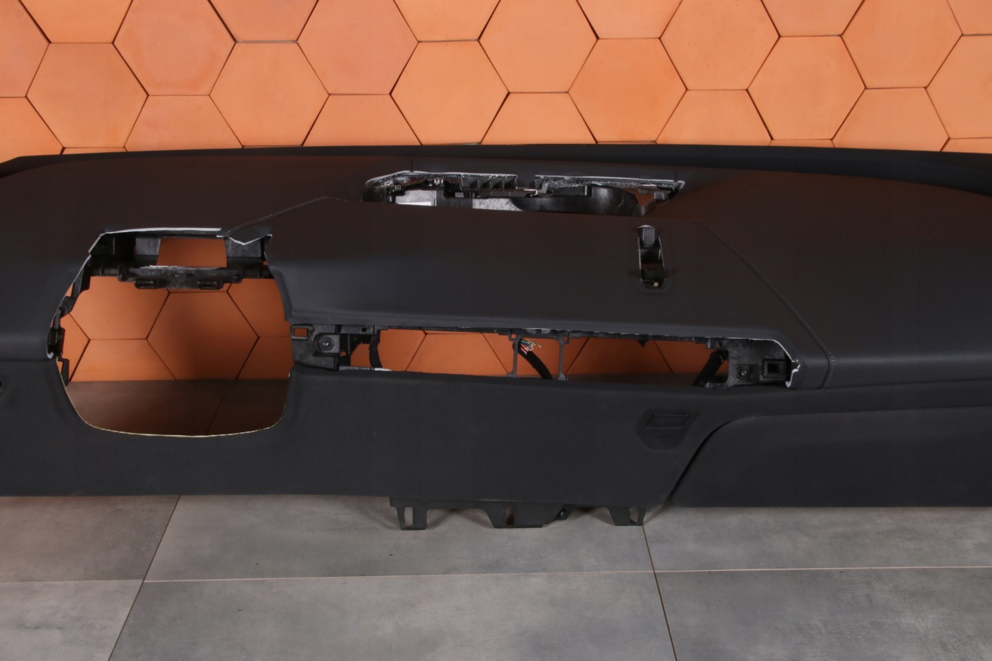 BMW iX I20 originál dashboard instrument panel console leather black HEAD UP