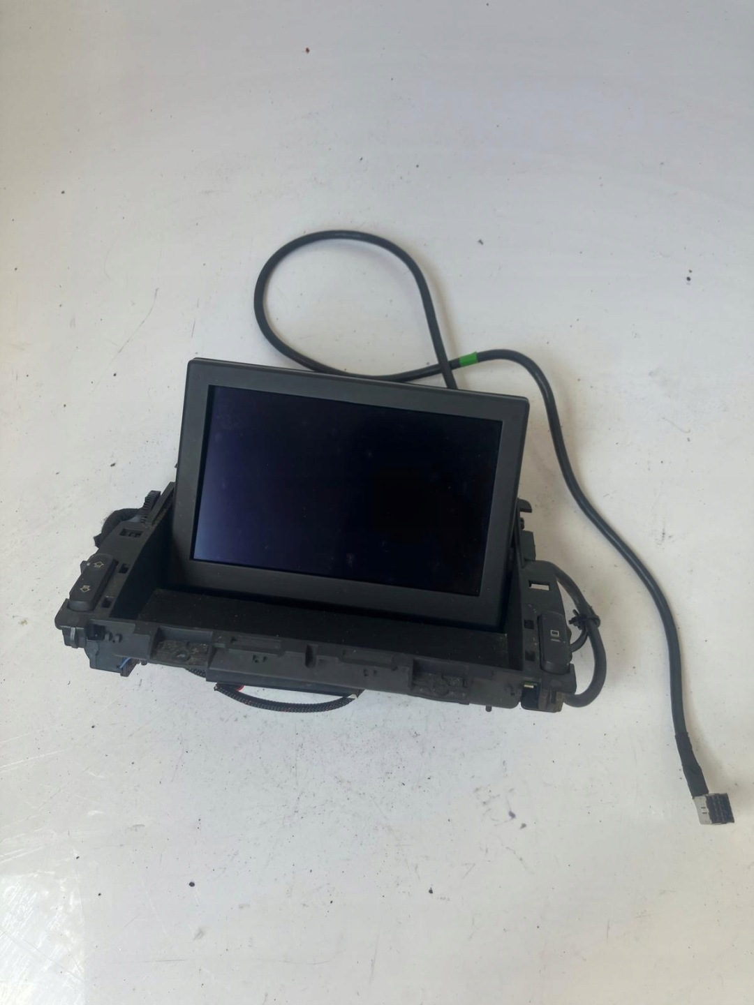 EKRAN display navigation devices PEUGEOT 3008 and LIFT