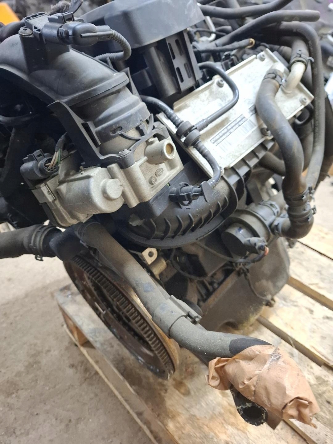 engine 1.2 petrol CBZB Volkswagen Polo 5