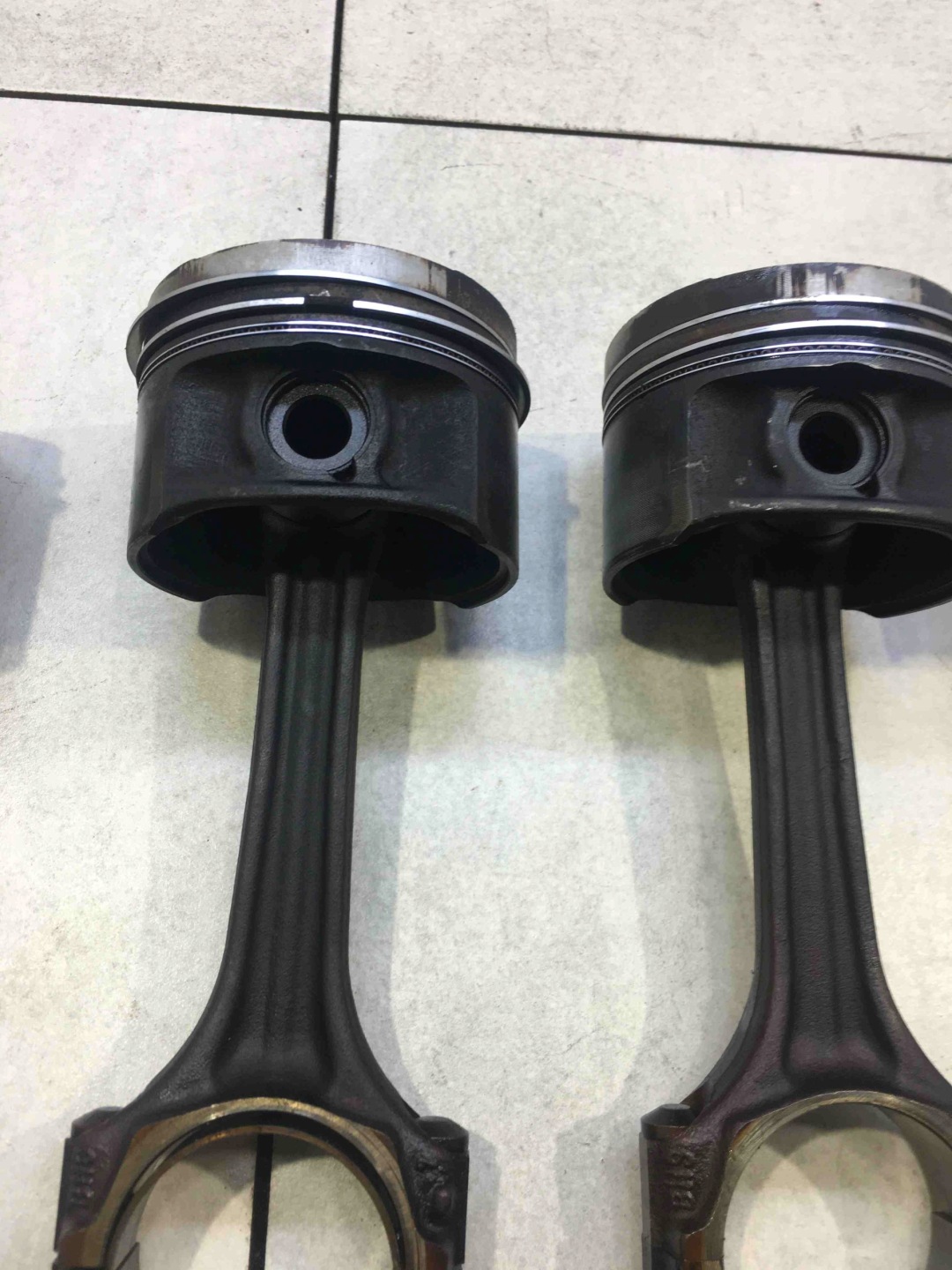 piston connecting rod AUDI A4 B5 1.6 ADP