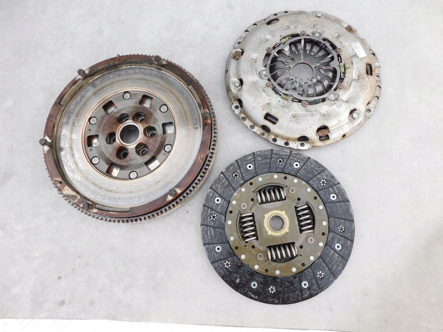 Volkswagen Embrayage komplet dwumas + Disque + de pression oryg BDB 05E141015E