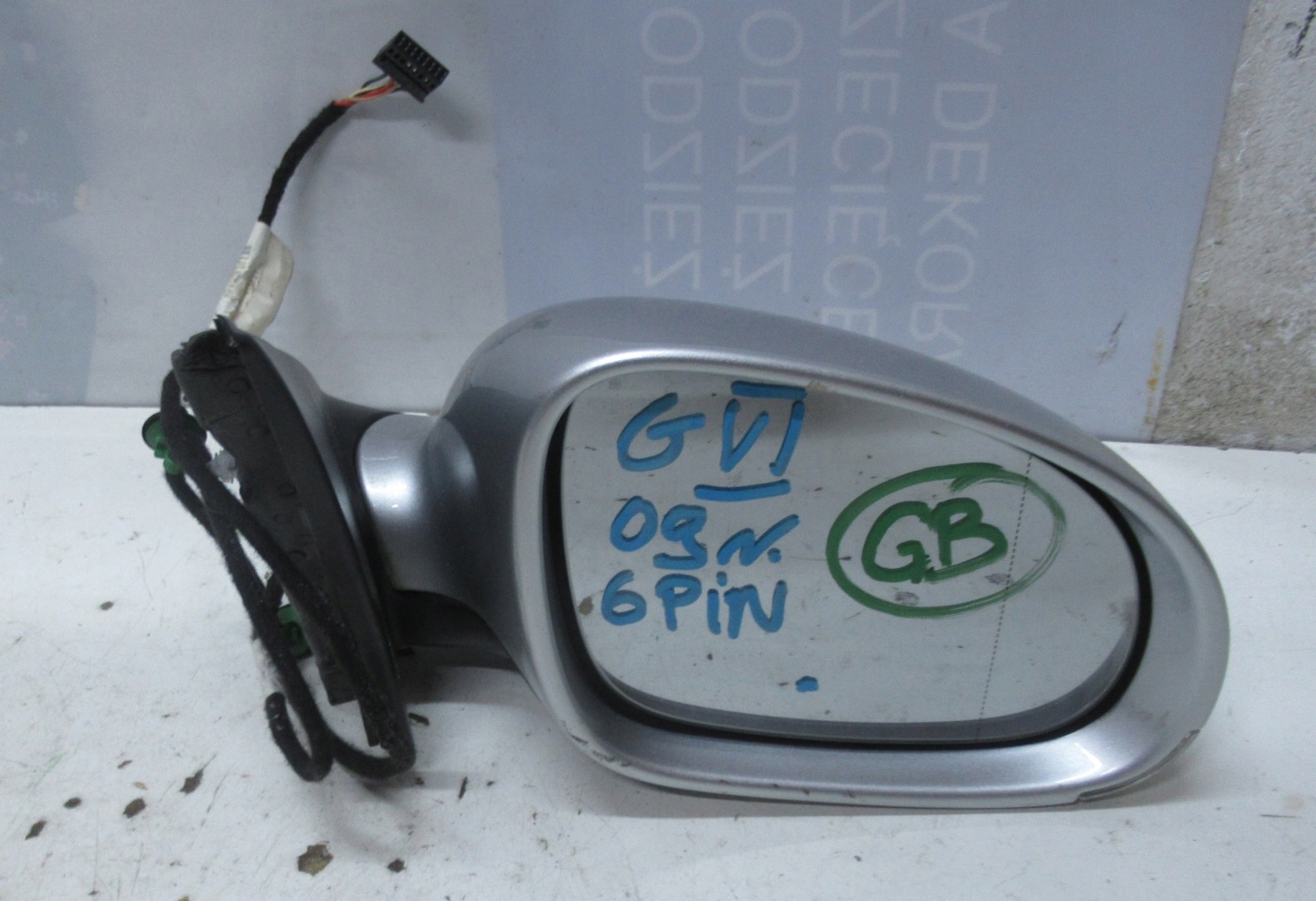 VW GOLF VI 09R mirror right 9PIN LA7W ANGLIK