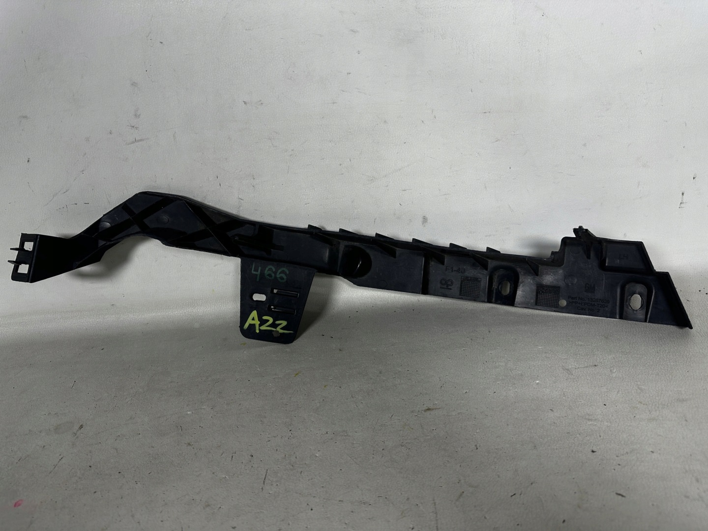 OPEL ASTRA 4 IV J 09- holder rear light holder left front 13287639