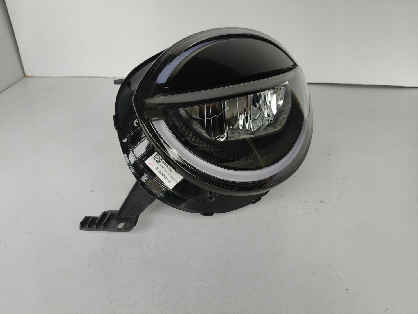 light left REFLEKTOR FIAT 600 23- FULL LED