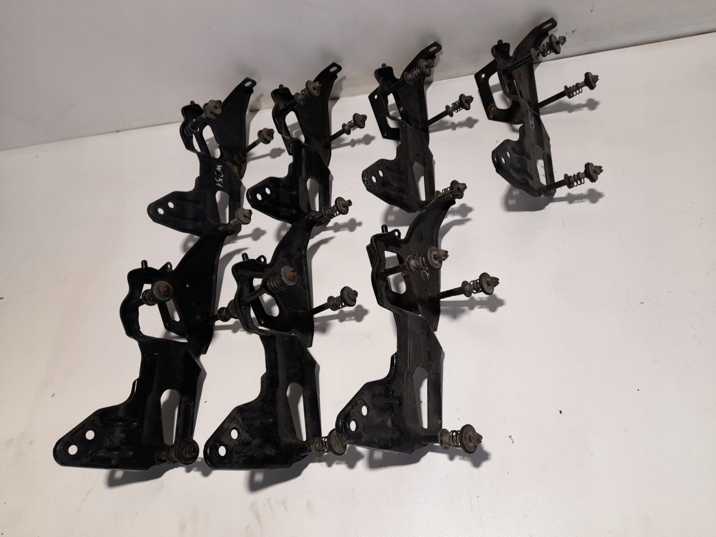 bracket KOMPRESORA springing AIRMATIC SPREZARKI MERCEDES W251