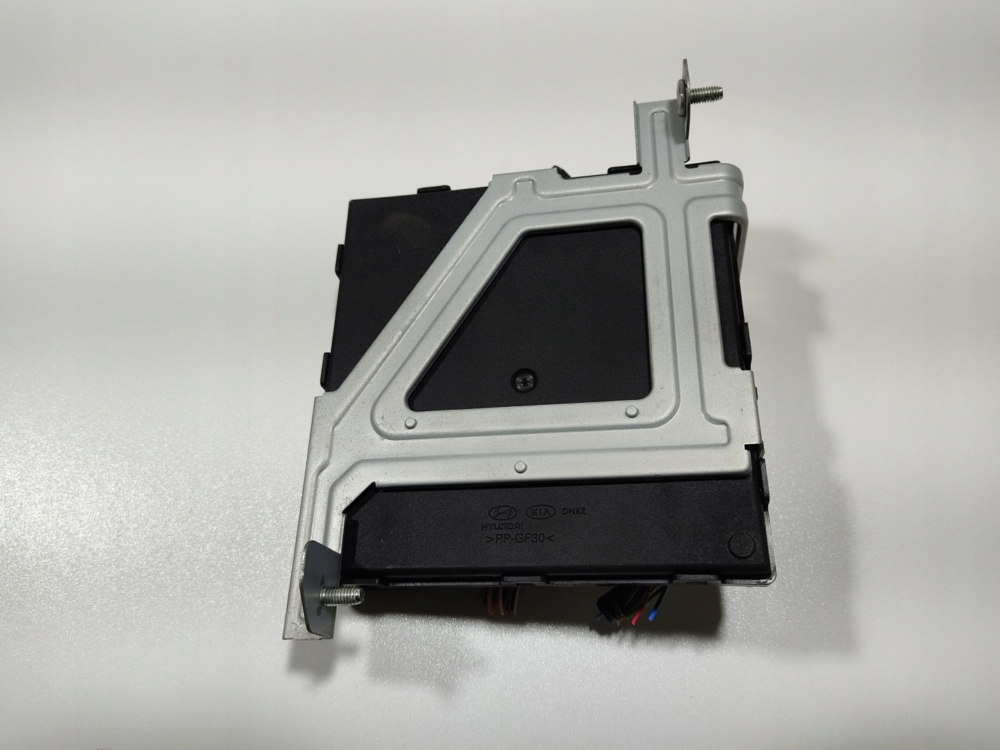 module control unit UNIT ASSY KIA CEED III 95400-J7170 2018-2023