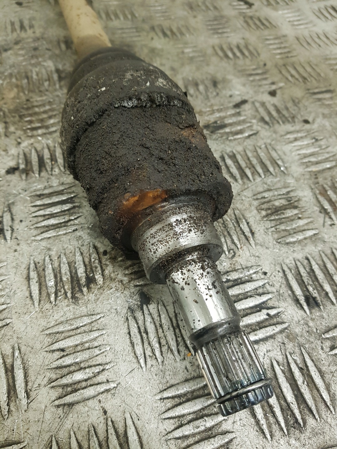 semi-axis semi-axis right rear TOYOTA RAV4 3 RAV-4 2011 2012 2.2 DIESEL