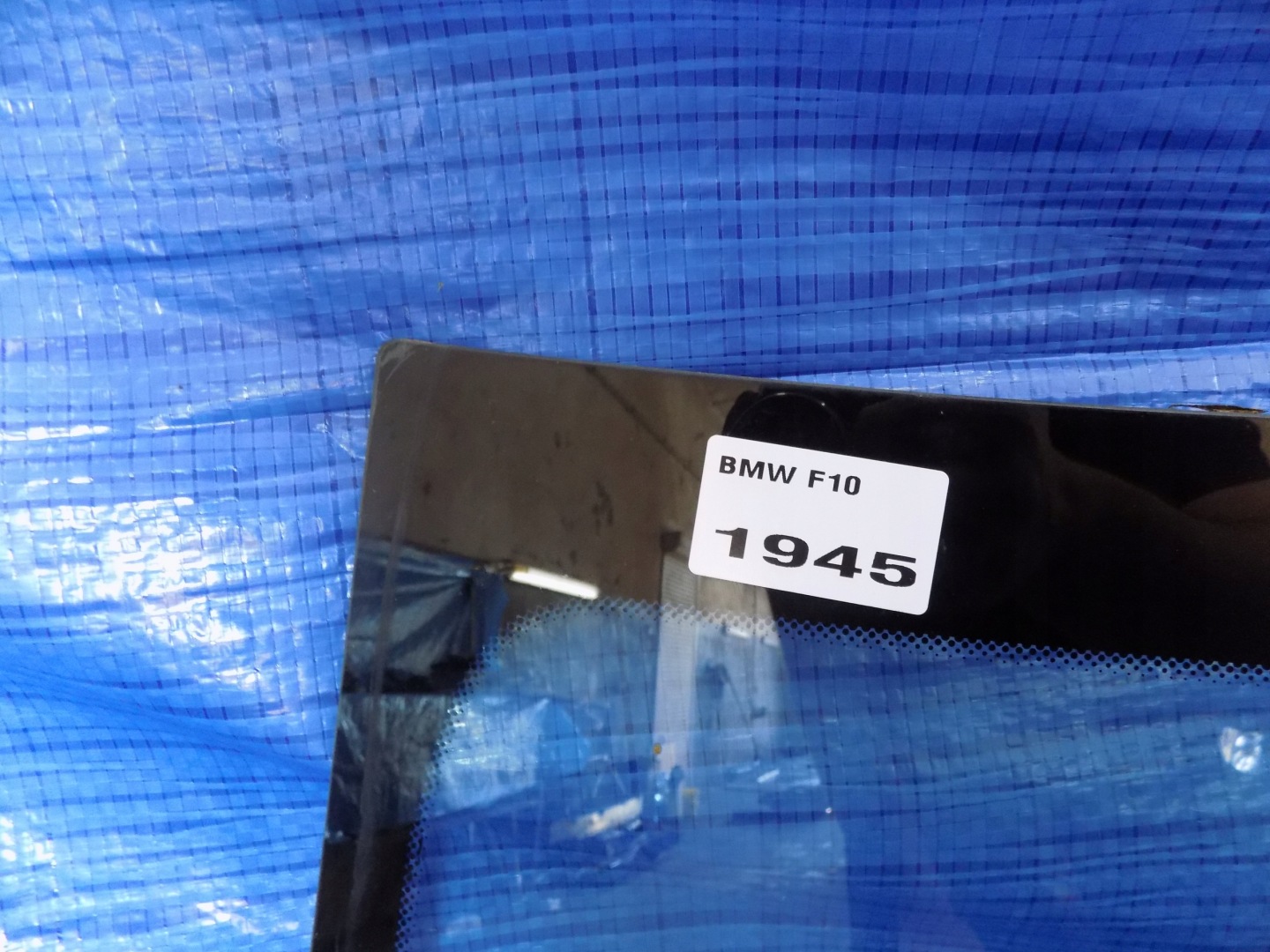 window iron BMW 5 F10 2012R 3,0B