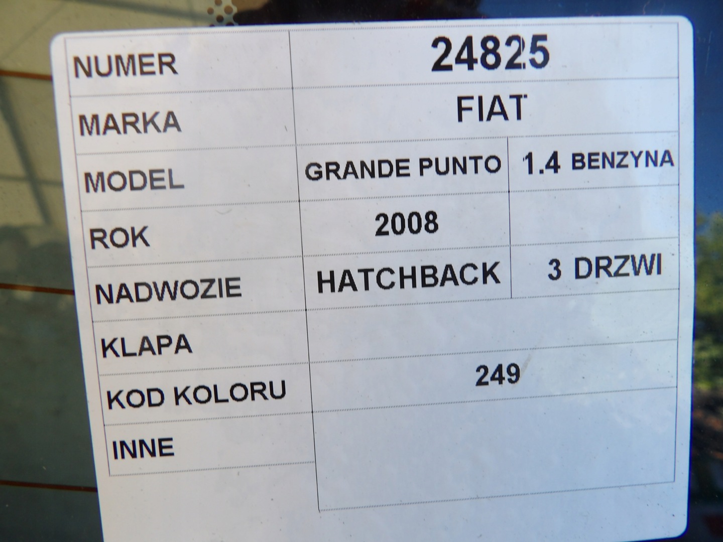 Fiat Grande Punto boot doors lak. 249 HB 3D