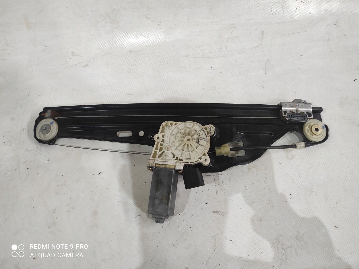 window regulator right rear part BMW SERIA 5 E60