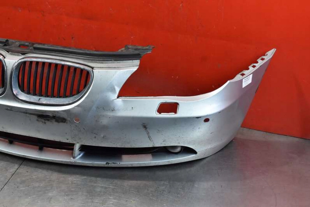 Stoßstange vorne vorne PDC A08/7 BMW E60 E61 03-07