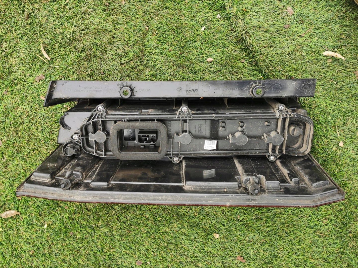 MAN TGE 16-26 light rear right original 7C0945096H