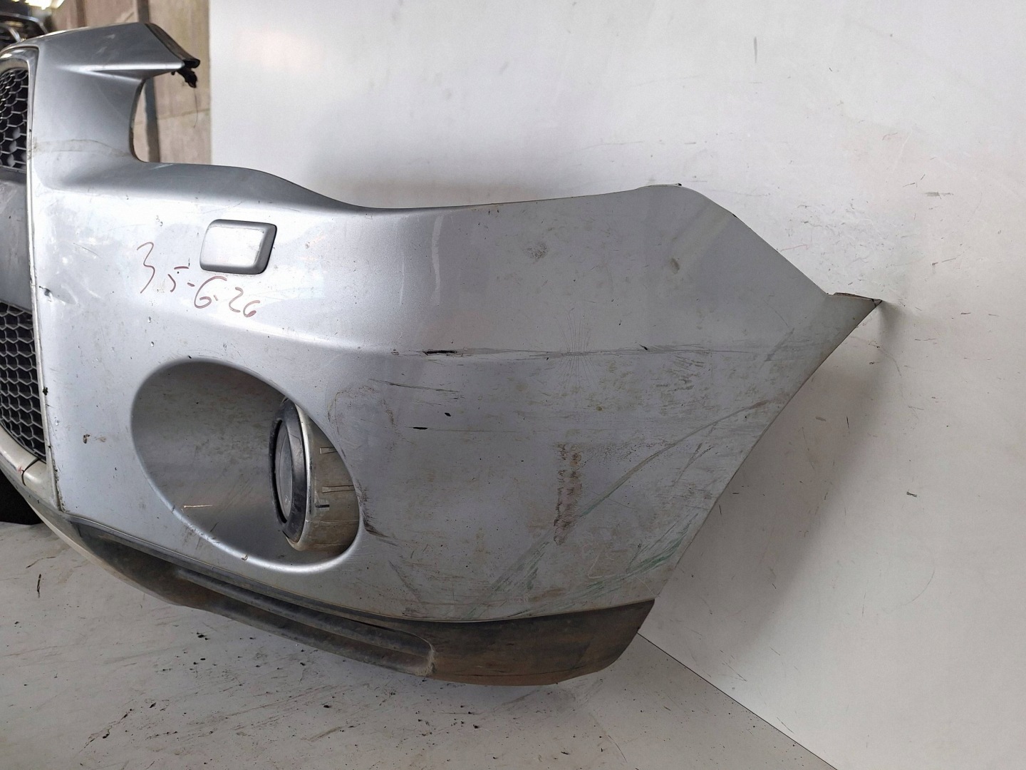 MITSUBISHI OUTLANDER II LIFT 10-13 bumper + XENON