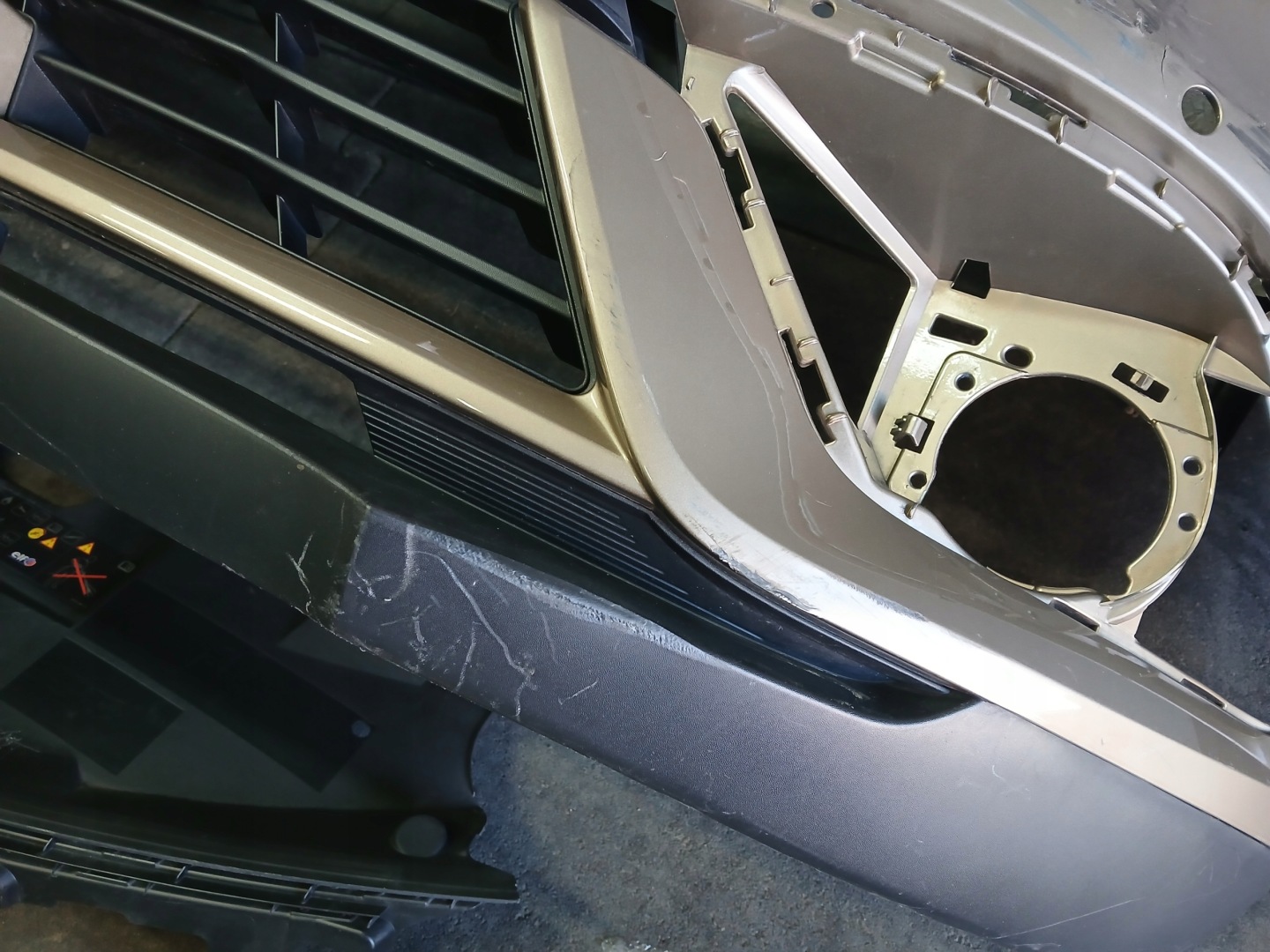 bumper front RENAULT SCENIC IV 4 16