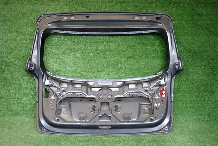 KIA VENGA 09- boot doors rear part