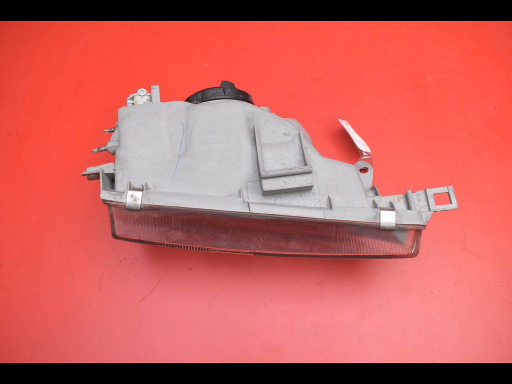 REFLEKTOR left light front EU 20-3276B TOYOTA COROLLA E10 91-02