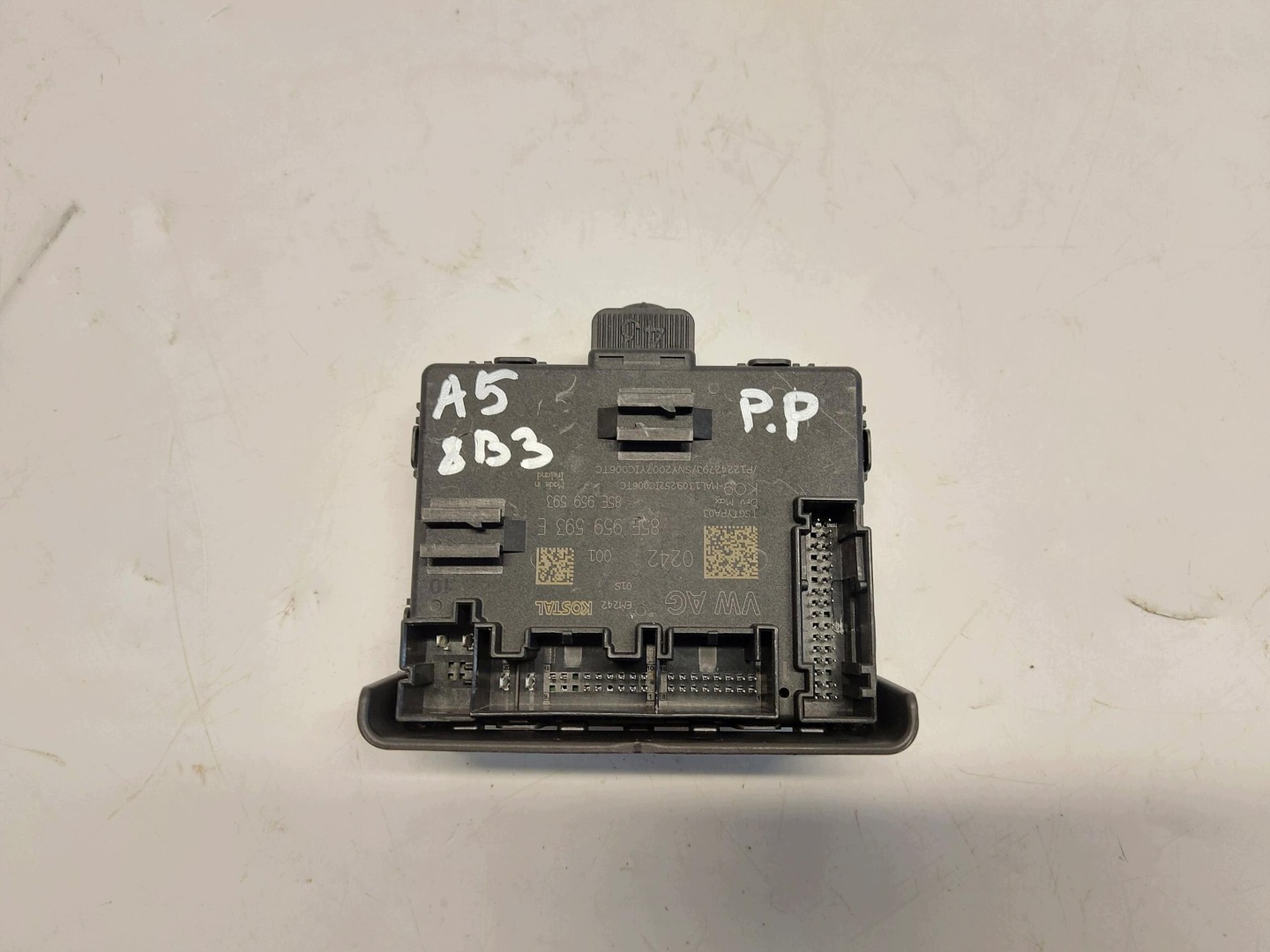 AUDI A5 8B3 AVANT module control unit door 85E959593E