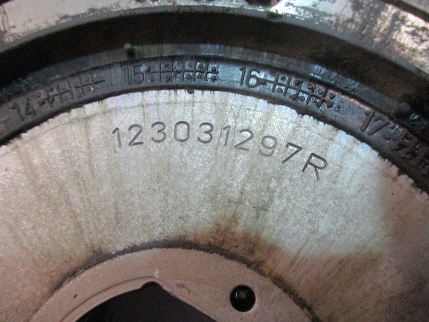 pulley NISSAN NAVARA D23 2,3D 123031297R