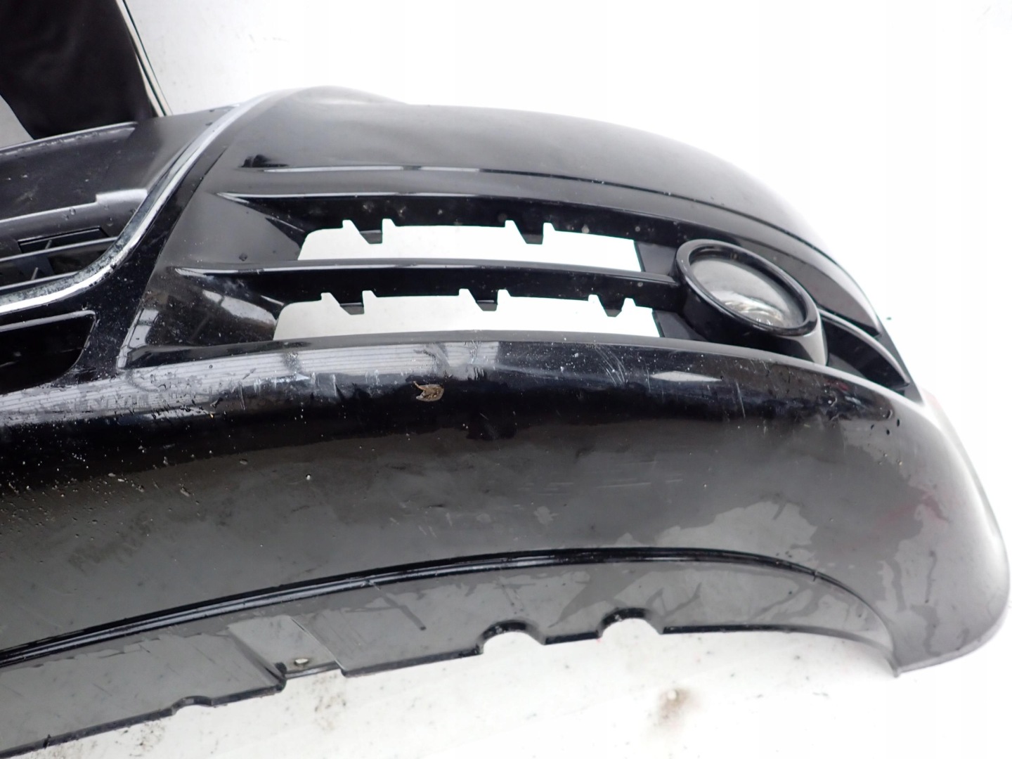 AUDI A4 B7 04-08 nárazník předek přední