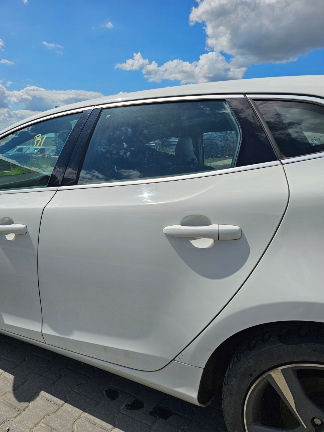 door left rear part complete VOLVO V40 II 614