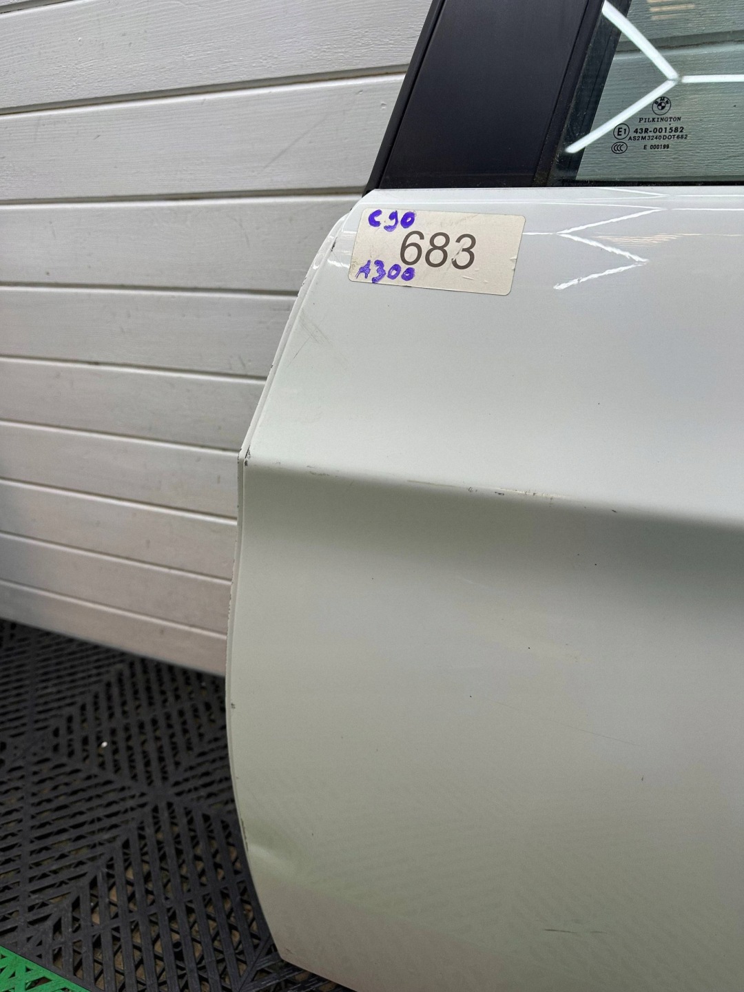 door rear. rear part side left BMW 3 E90