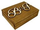 Шкатулка для обручальных колец с инициалами жениха и невесты с гравировкой