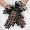 Krásne čipkované rukavice čierne Značka iná