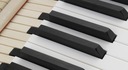 Акустическое пианино Pearl River, глянцевый черный