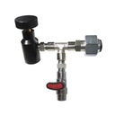 Заполните дозатор газированной воды в поток газированной воды.