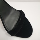 Sandały damskie Guess 37 buty na obcasie Materiał wkładki skóra naturalna