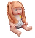 Куколка выглядит как живая, интерактивная, с великолепными волосами.