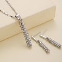 Женский комплект серебряных серег из хирургической стали с сосульками и кристаллами ожерелья