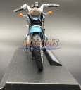 TRIUMPH Bonneville 2002 синий модель 1 18 Welly