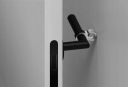 BUMP, HANDLE STOP защищает от ударов